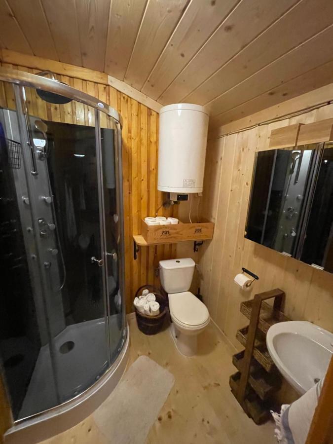 Roznow Domek Pod Zamkiem Exterior foto